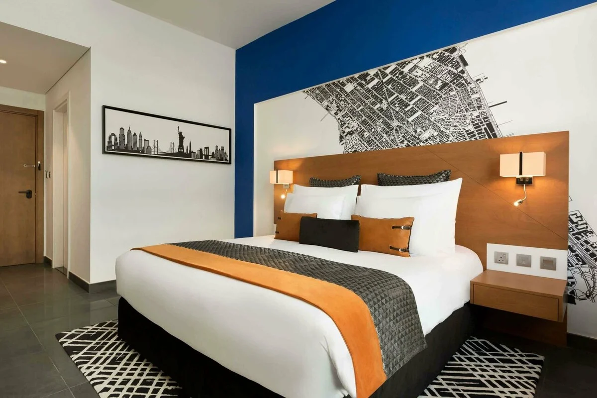 Номер с двуспальной кроватью в TRYP by Wyndham Dubai